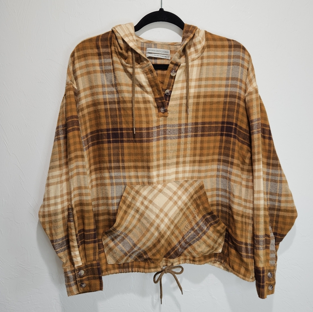 UO Urban Outfitters Top Small Plaid Hooded Pullover Pocket Super Soft Sweater